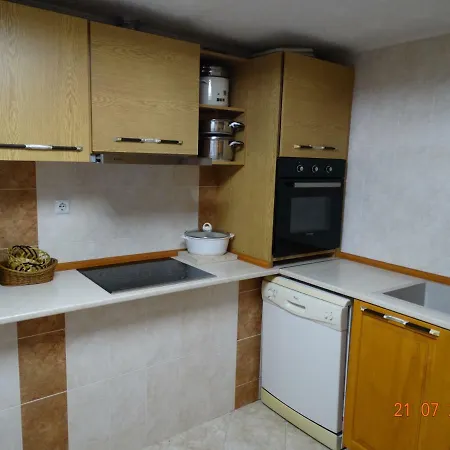 гаджакови דבין