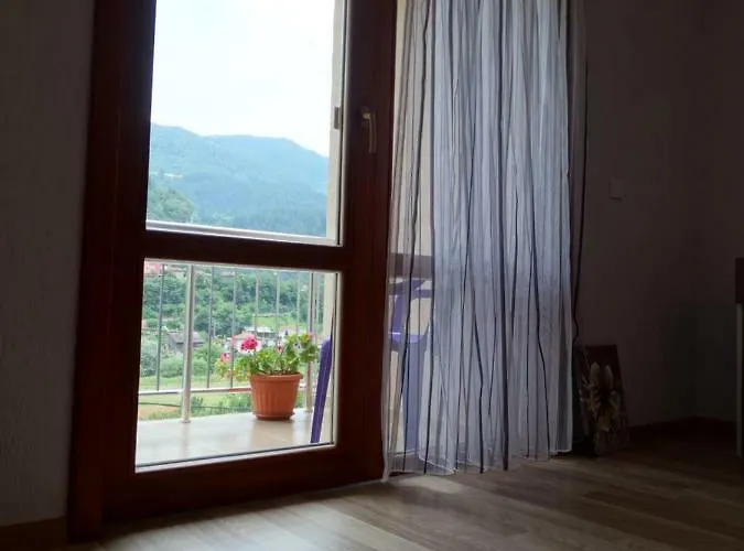 гаджакови Maison d'hôtes Devin