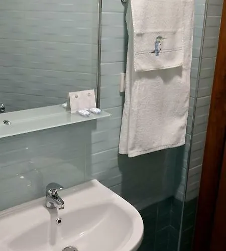 гаджакови Devin